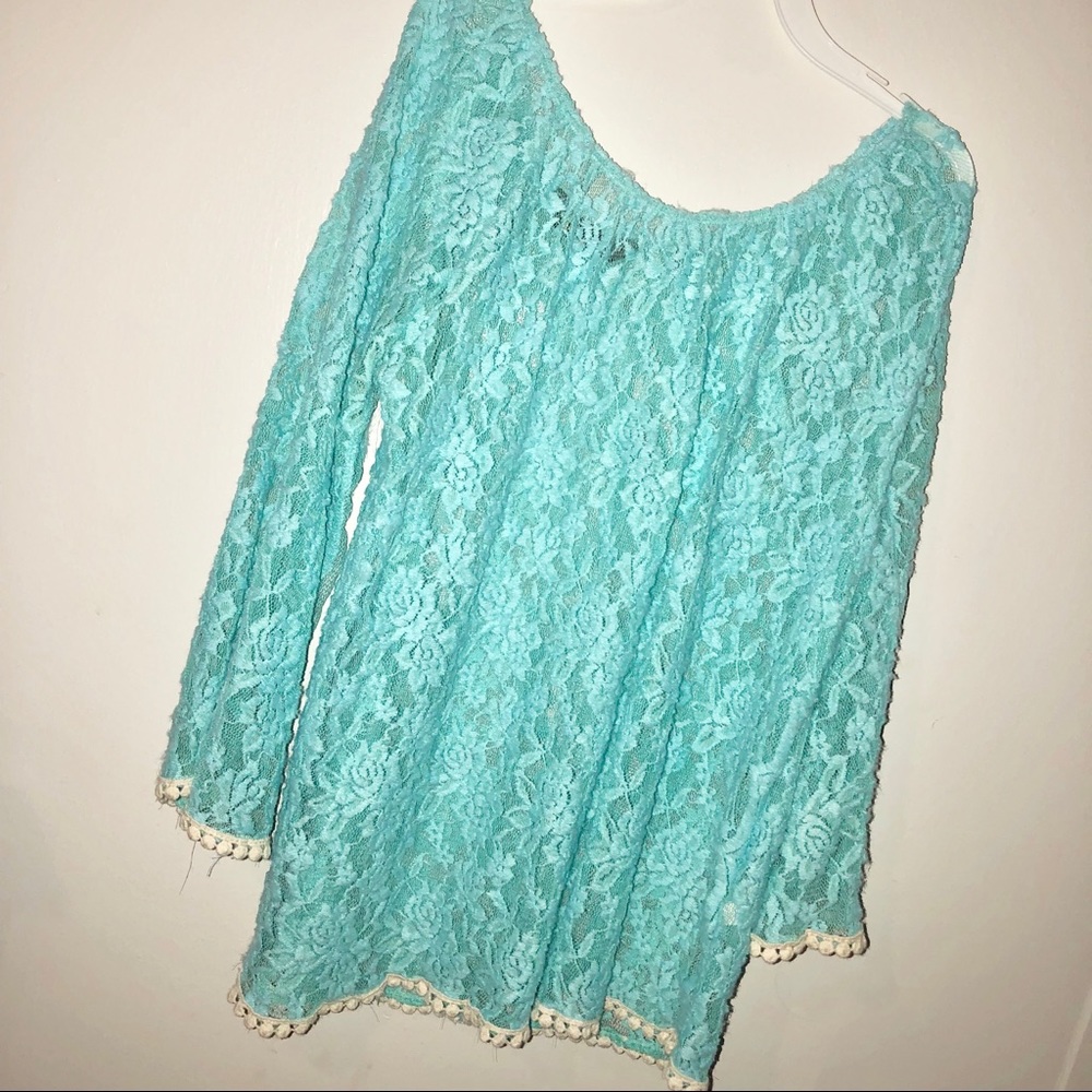 Turquoise floral lacey dress shirt!
